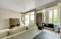 Issy-les-Moulineaux, Hauts-de-Seine 92130