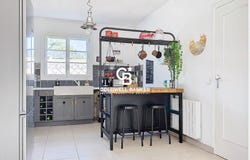Bussac-sur-Charente, Poitou-Charentes 17100