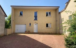 Vitry-en-Charollais, Saône-et-Loire 71600