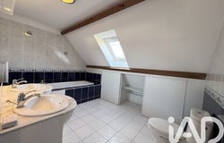Champlay, Bourgogne-Franche-Comté 89300