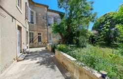 Nîmes, Gard 30000
