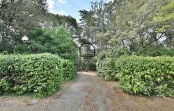 Toulon, Provence-Alpes-Côte d'Azur 83000