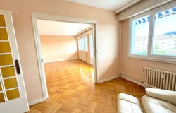 LONS-LE-SAUNIER, Bourgogne-Franche-Comté 39000