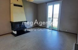Areines, Centre 41100