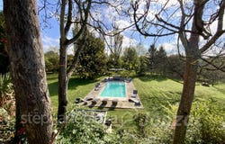 Baignes-Sainte-Radegonde, Poitou-Charentes 16360