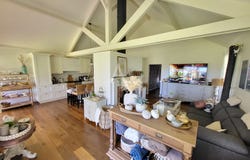 PLESSE, Pays de la Loire 44630