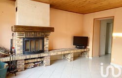Saint-Sauveur-en-Puisaye, Bourgogne-Franche-Comté 89520