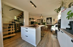 Uzès, Gard 30700