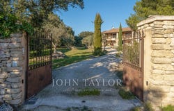Lagnes, Provence-Alpes-Côte-d'Azur 84800