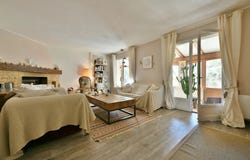 Uzès, Gard 30700
