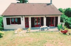 Cours-Les-Barres, Centre 18320