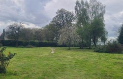 Hauville, Haute-Normandie 27350