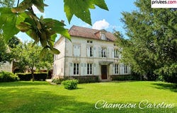 Nogent-sur-Aube, Grand Est 10240