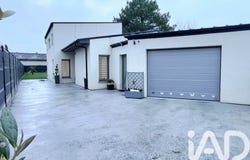 Saint-Amand-les-Eaux, Hauts-de-France 59230