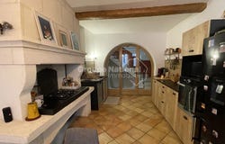 Barbentane, Bouches-du-Rhône 13570