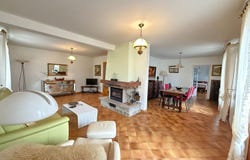 LONS-LE-SAUNIER, Bourgogne-Franche-Comté 39000