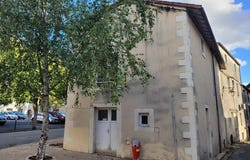 Mirebeau, Poitou-Charentes 86110