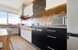 Saint-Herblain, Pays de la Loire 44800
