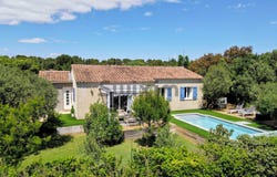 Castillon-du-Gard, Languedoc-Roussillon 30210