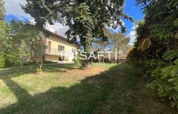 Avoudrey, Franche-Comté 25690