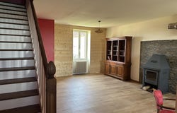 Charolles, Burgundy 71120