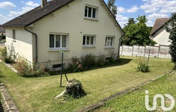 Saint-Denis-les-Ponts, Centre-Val de Loire 28200