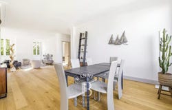 Bordeaux, Aquitaine 33000