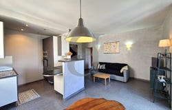 Nyons, Auvergne-Rhône-Alpes 26110