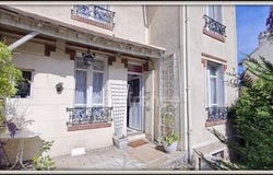 SEVRES, Île-de-France 92310