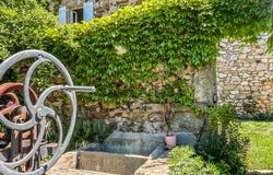 Uzès, Occitanie 30700