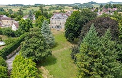 LONS LE SAUNIER, Bourgogne-Franche-Comté 39000