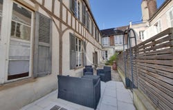 AUXERRE, Bourgogne-Franche-Comté 89000