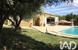 Collias, Occitanie 30210
