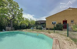 Pernes-les-Fontaines, Vaucluse 84210