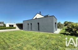 Plescop, Brittany 56890