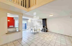 Sens, Yonne 89100