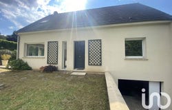 Poigny-la-Forêt, Île-de-France 78125