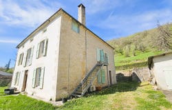 CAYLUS, Occitanie 82160