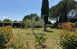 Tarascon, Provence-Alpes-Côte d'Azur 13150