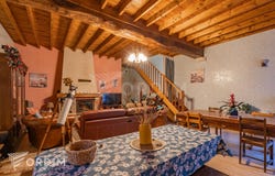 Sacy, Burgundy 89270
