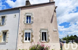 Saint-Vincent-sur-Oust, Brittany 56350