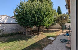 Entraigues-sur-la-Sorgue, Provence-Alpes-Côte-d'Azur 84320