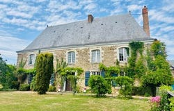 CHATEAU GONTIER, Pays de la Loire 53200