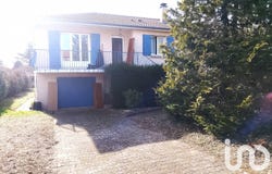 Sury-le-Comtal, Auvergne-Rhône-Alpes 42450