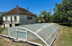 Saint-Pierre-Le-Moutier, Bourgogne 58240