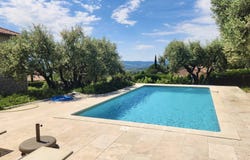 Saint-Saturnin-lès-Apt, Provence-Alpes-Côte-d'Azur 84490