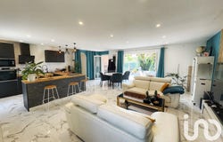Bormes-les-Mimosas, Provence-Alpes-Côte d'Azur 83230