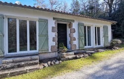 Saint-Laurent-sur-Sèvre, Vendée 85290
