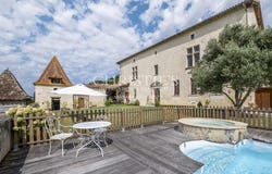 Chalais, Poitou-Charentes 16210