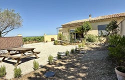 VACQUEYRAS, Provence-Alpes-Côte d'Azur 84190